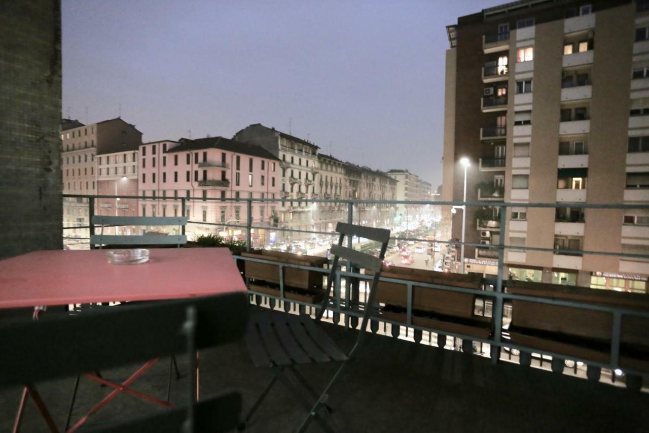 Rio Central M3 Sondrio E Stazione Centrale Milano Exteriör bild